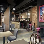 Lägenhetshotell Hola 3*